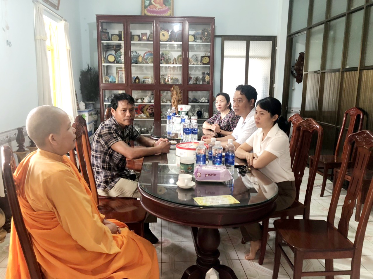 Lãnh đạo phường EaTam thăm các cơ sở Phật giáo nhân dịp Đại Lễ Phật đản Phật lịch 2567 - DL. 2003.